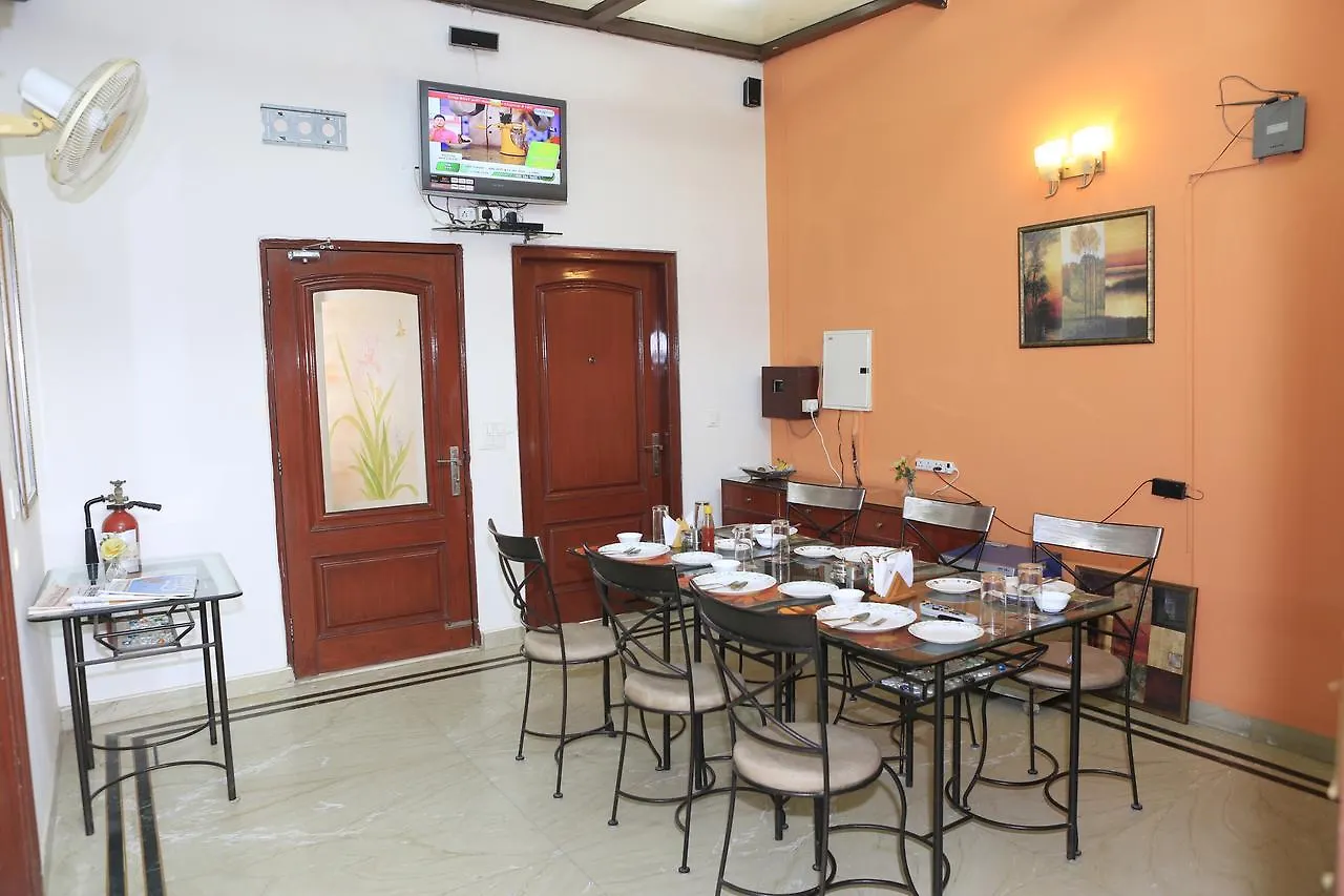 Srishti Home Gurgaon 2*,  India